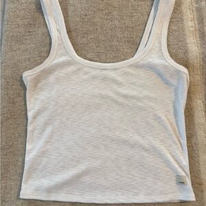 Vuori White Ribbed Scoop Tank
